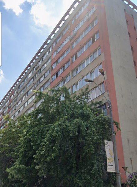 Obor, Mihai Bravu, langa metrou Iancului,